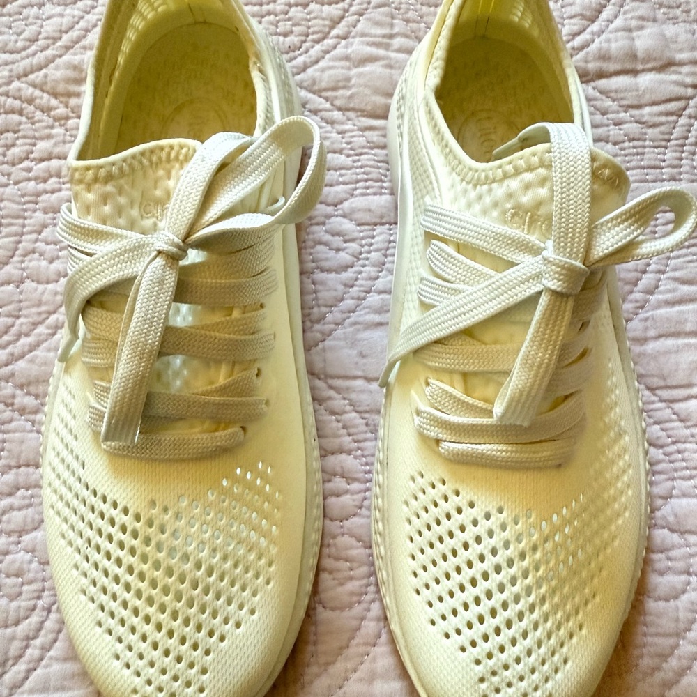 CROCS LifeRide Women's Cream Athletic Shoes W8